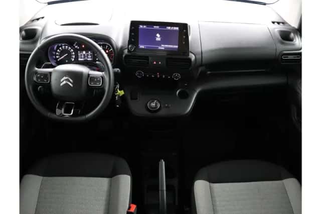 Citroën Berlingo (2023) thumbnail 4