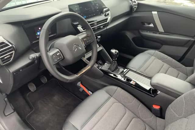 Citroën C4 (2023) thumbnail 3