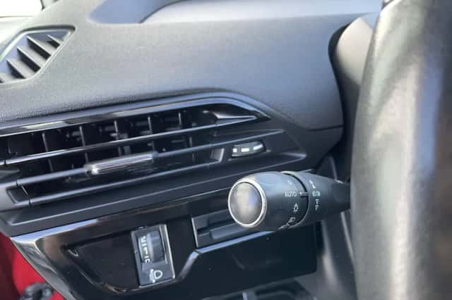 Citroën C4 Picasso (2018) thumbnail 23