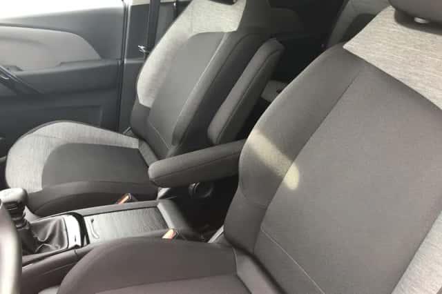 Citroën Grand C4 Spacetourer (2021) thumbnail 9