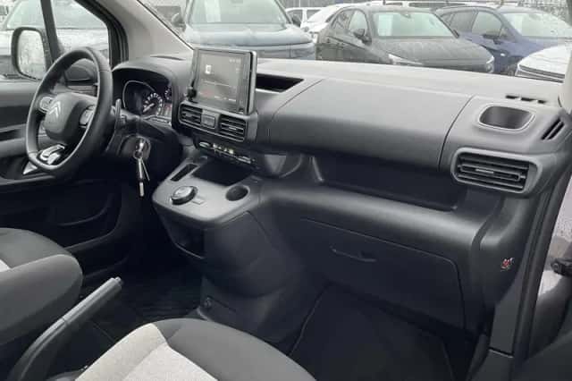 Citroën Berlingo (2023) thumbnail 6