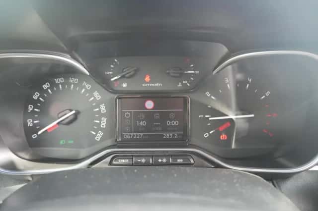 Citroën C3 Aircross (2022) thumbnail 16