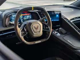 Corvette C8 (2025) thumbnail 3