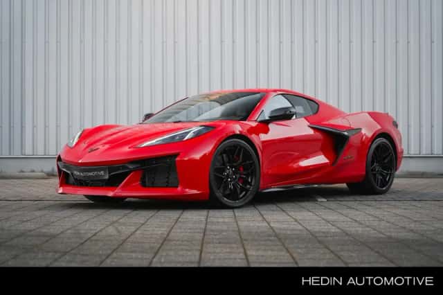 Corvette C8 (2025) thumbnail 1