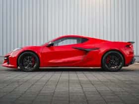 Corvette C8 (2025) thumbnail 5