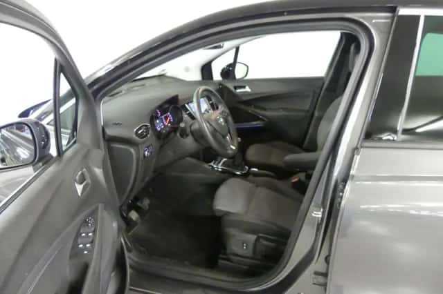 Opel Crossland (2022) thumbnail 13
