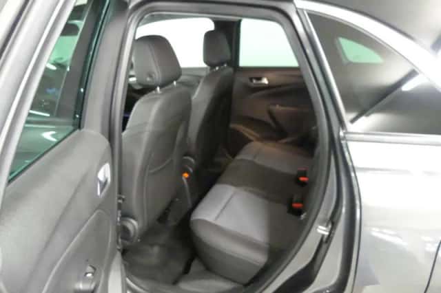 Opel Crossland (2022) thumbnail 15