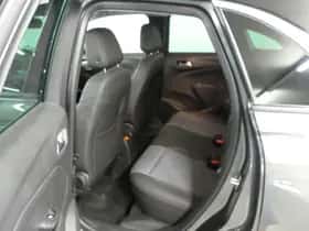 Opel Crossland (2022) thumbnail 15