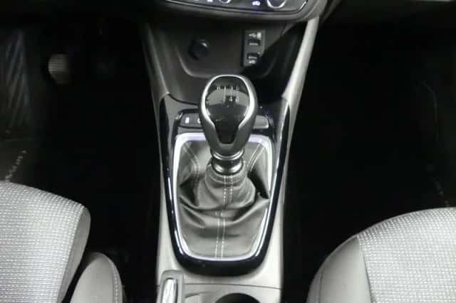 Opel Crossland (2022) thumbnail 20