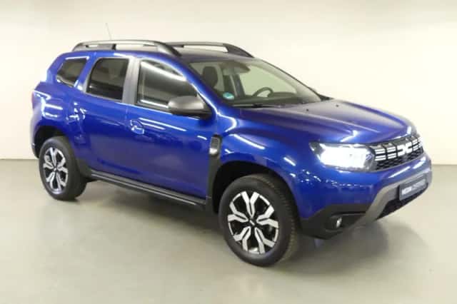 Dacia Duster (2023) thumbnail 2