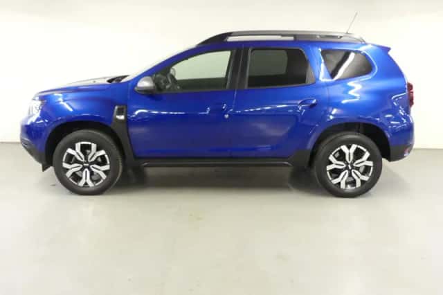 Dacia Duster (2023) thumbnail 6