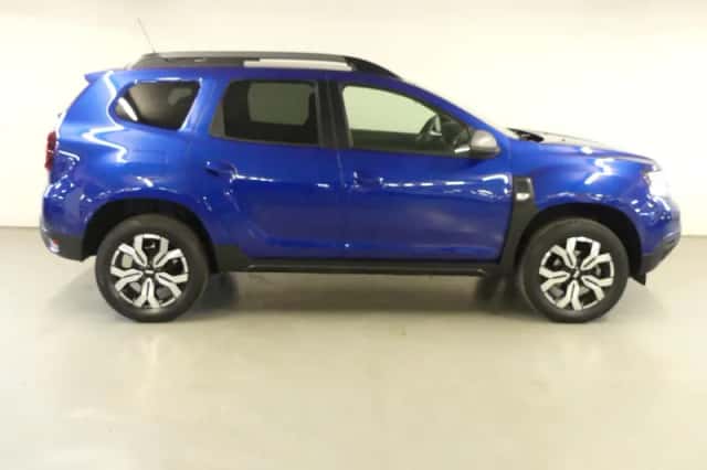 Dacia Duster (2023) thumbnail 7