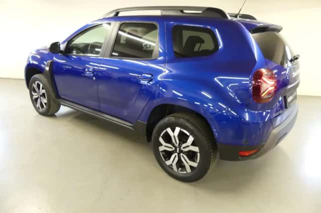 Dacia Duster (2023) thumbnail 8