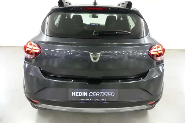 Dacia Sandero (2022) thumbnail 3