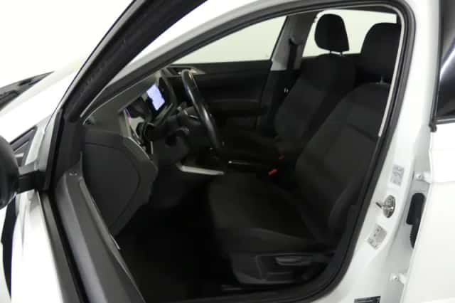 Volkswagen Polo (2019) thumbnail 11