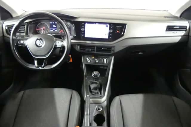 Volkswagen Polo (2019) thumbnail 18