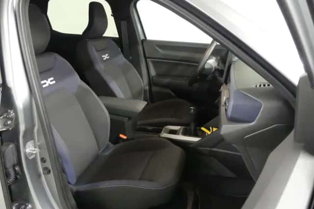 Dacia Duster (2025) thumbnail 12