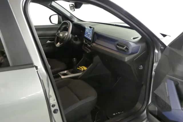 Dacia Duster (2025) thumbnail 14