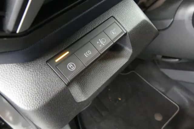 Dacia Duster (2025) thumbnail 23