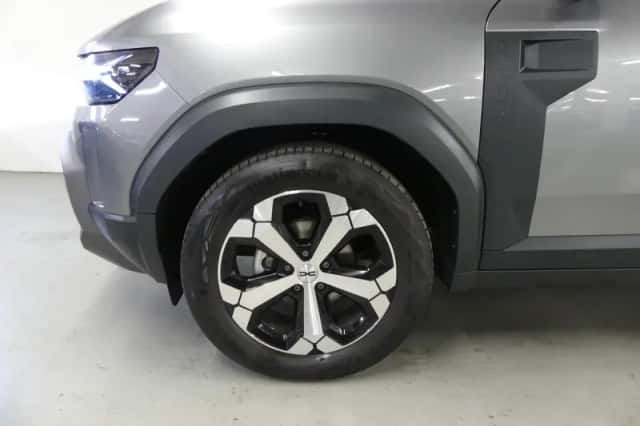 Dacia Duster (2025) thumbnail 10