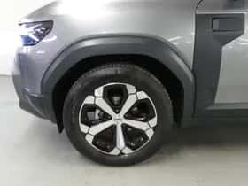Dacia Duster (2025) thumbnail 10