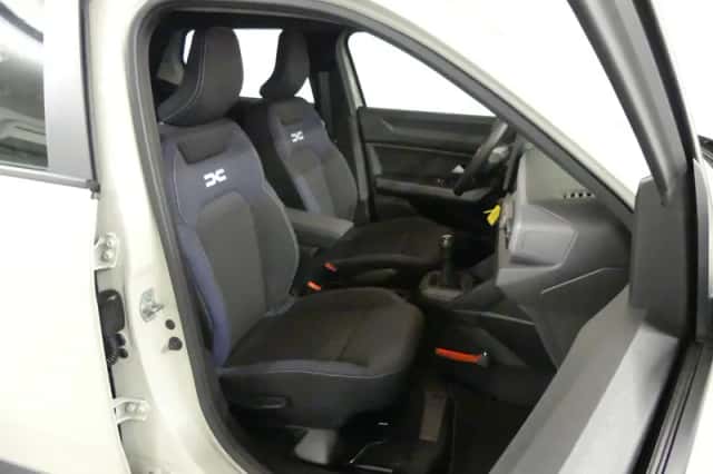Dacia Duster (2026) thumbnail 12