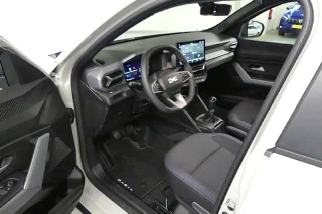 Dacia Duster (2026) thumbnail 18