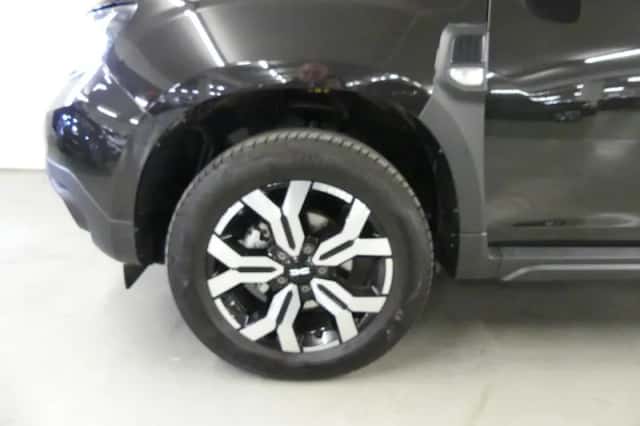 Dacia Duster (2024) thumbnail 10