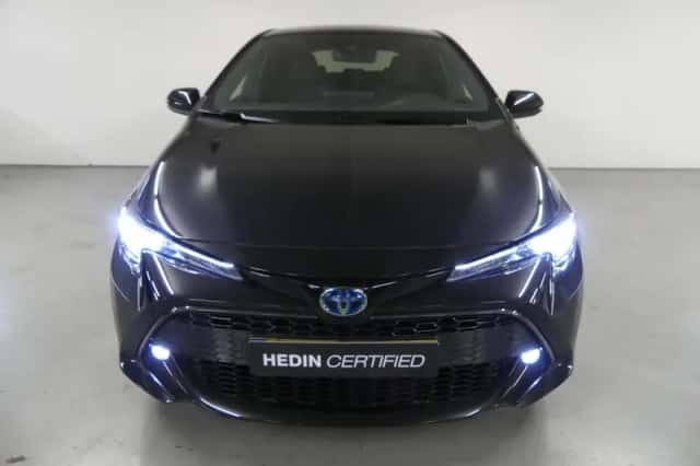 Toyota Corolla (2021) thumbnail 4