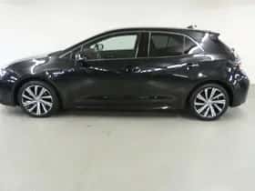 Toyota Corolla (2021) thumbnail 5
