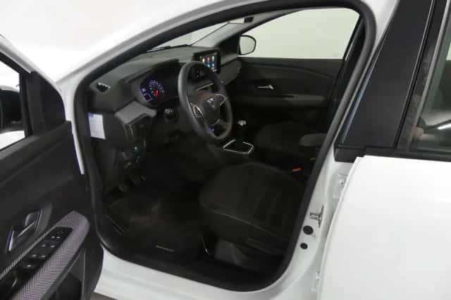 Dacia Sandero (2023) thumbnail 13