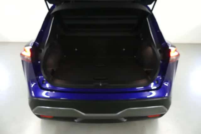 Nissan Qashqai (2023) thumbnail 18