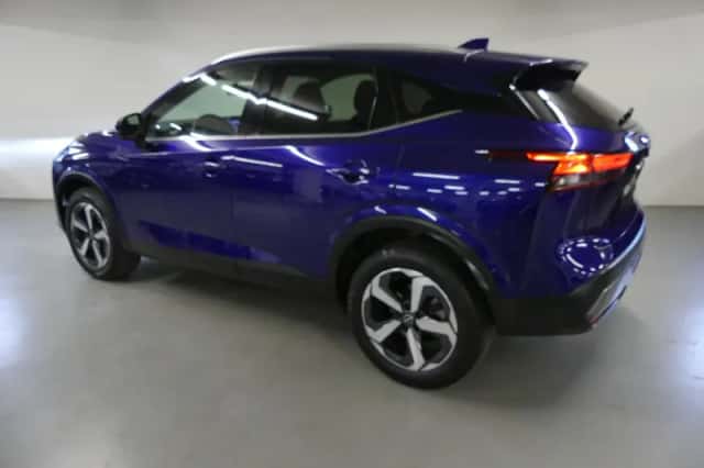 Nissan Qashqai (2023) thumbnail 8