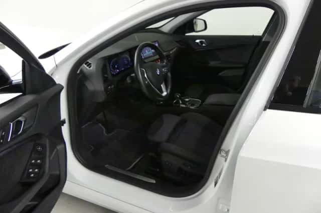 BMW 1-Serie (2023) thumbnail 12