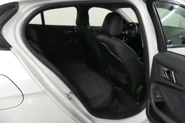 BMW 1-Serie (2023) thumbnail 16