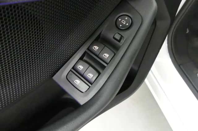 BMW 1-Serie (2023) thumbnail 22