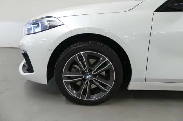 BMW 1-Serie (2023) thumbnail 10