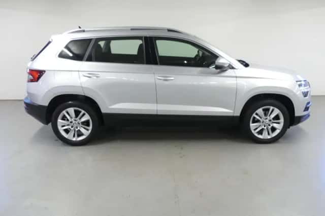 Škoda Karoq (2022) thumbnail 9