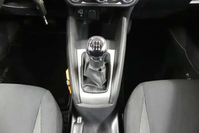 Nissan Micra (2022) thumbnail 21