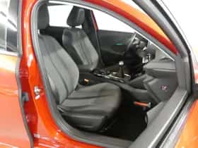 Peugeot 208 (2021) thumbnail 12