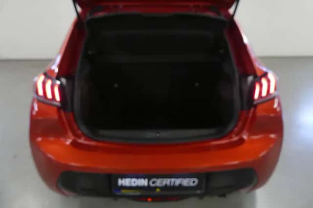 Peugeot 208 (2021) thumbnail 17