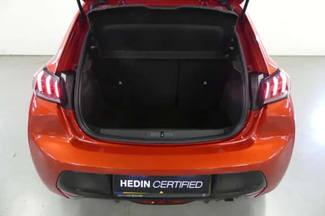 Peugeot 208 (2021) thumbnail 18