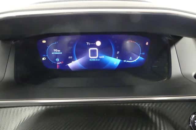 Peugeot 208 (2021) thumbnail 24