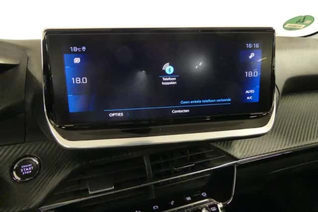 Peugeot 208 (2021) thumbnail 29