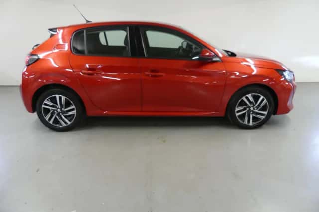 Peugeot 208 (2021) thumbnail 7