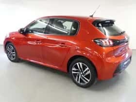 Peugeot 208 (2021) thumbnail 8