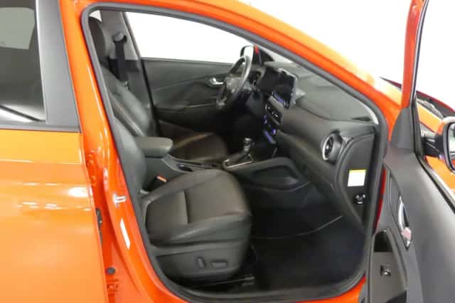 Hyundai Kona (2021) thumbnail 14