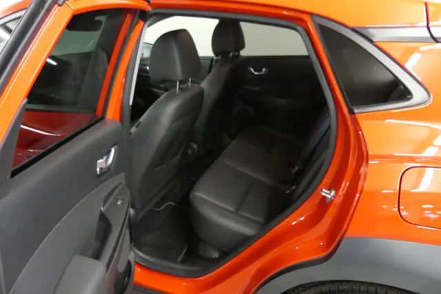 Hyundai Kona (2021) thumbnail 15