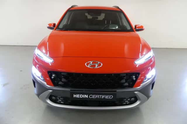 Hyundai Kona (2021) thumbnail 4