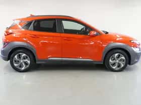 Hyundai Kona (2021) thumbnail 7